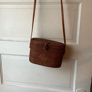 Woven purse